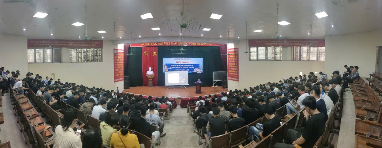 Hội nghị tuyên truyền, phổ biến, giáo dục pháp luật về phòng, chống ma túy học đường và an toàn giao thông cho học sinh, sinh viên Trường Cao đẳng nghề Sông Đà năm 2025-2026
