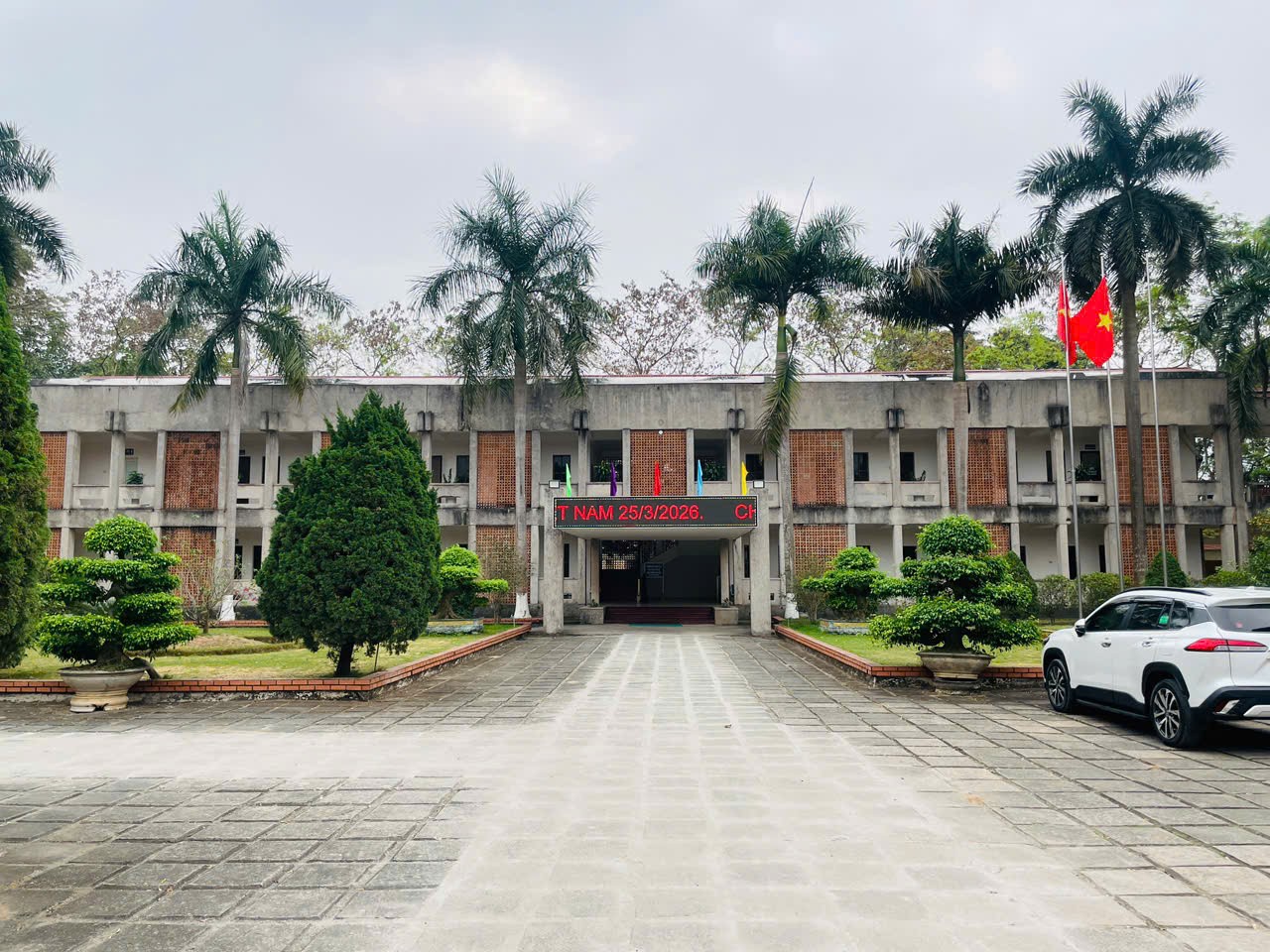 SƠ ĐỒ CƠ CẤU TỔ CHỨC TRƯỜNG CAO ĐẲNG NGHỀ SÔNG ĐÀ